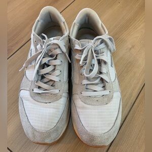 Women’s Puma Gray and White Sneakers